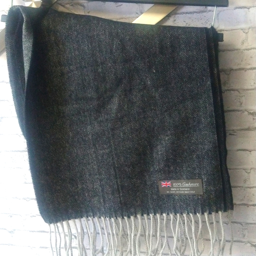 Cashmere  Scarf Made in Scotland